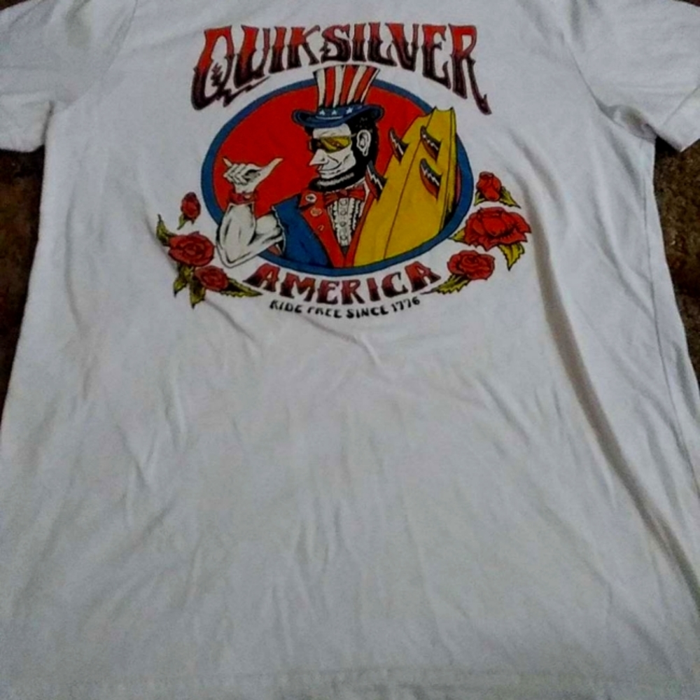 Quicksilver white Large